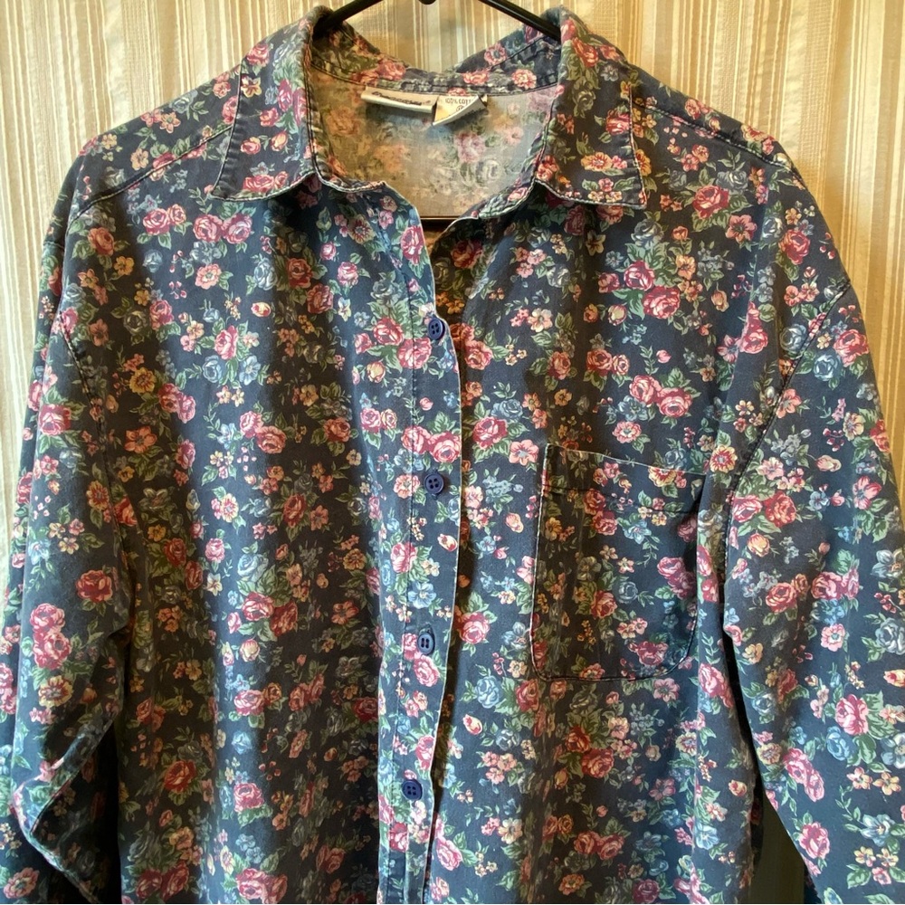 Vintage Floral Button-Down Shirt - Picture 3 of 4